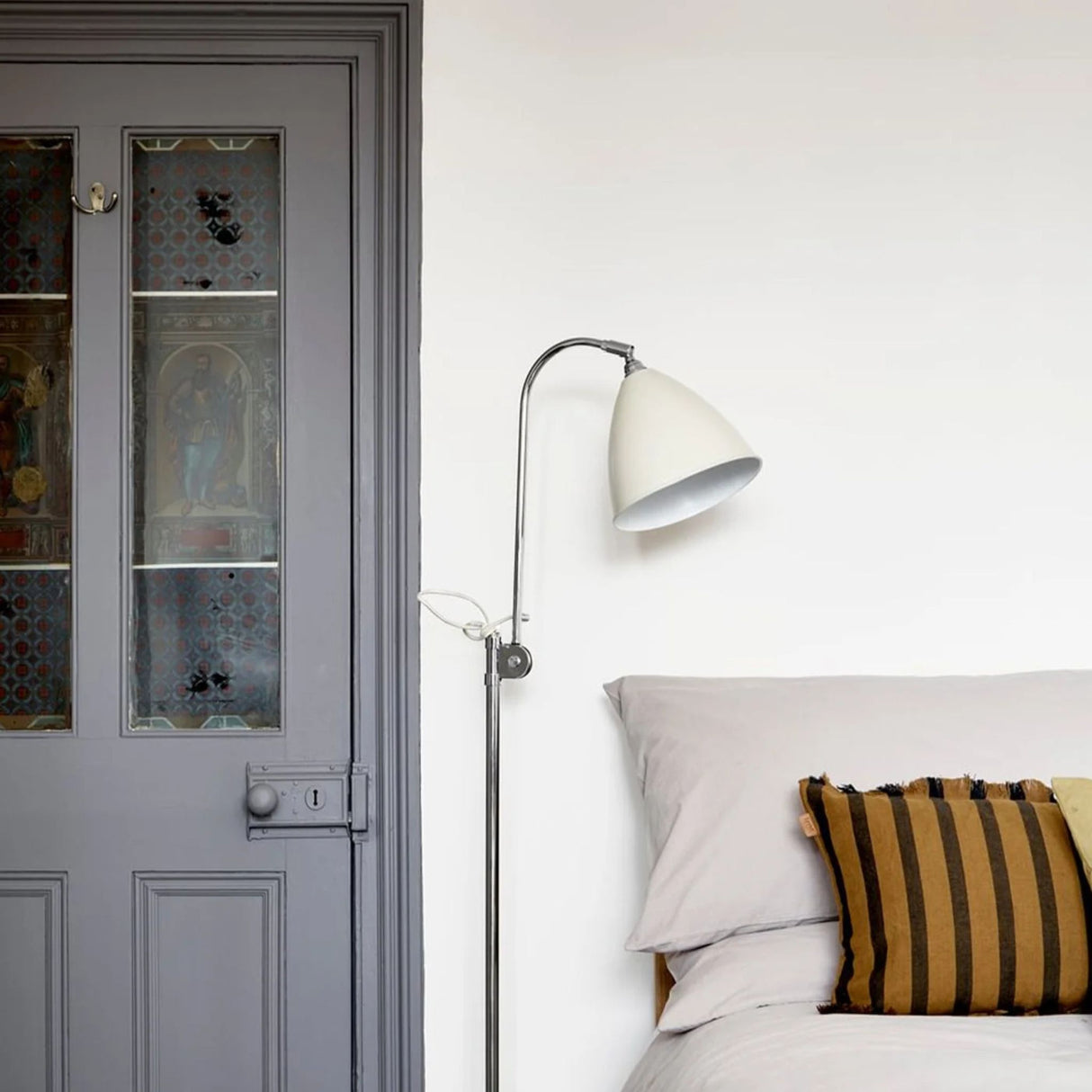 Mylands Lock Keeper No.18 Paint