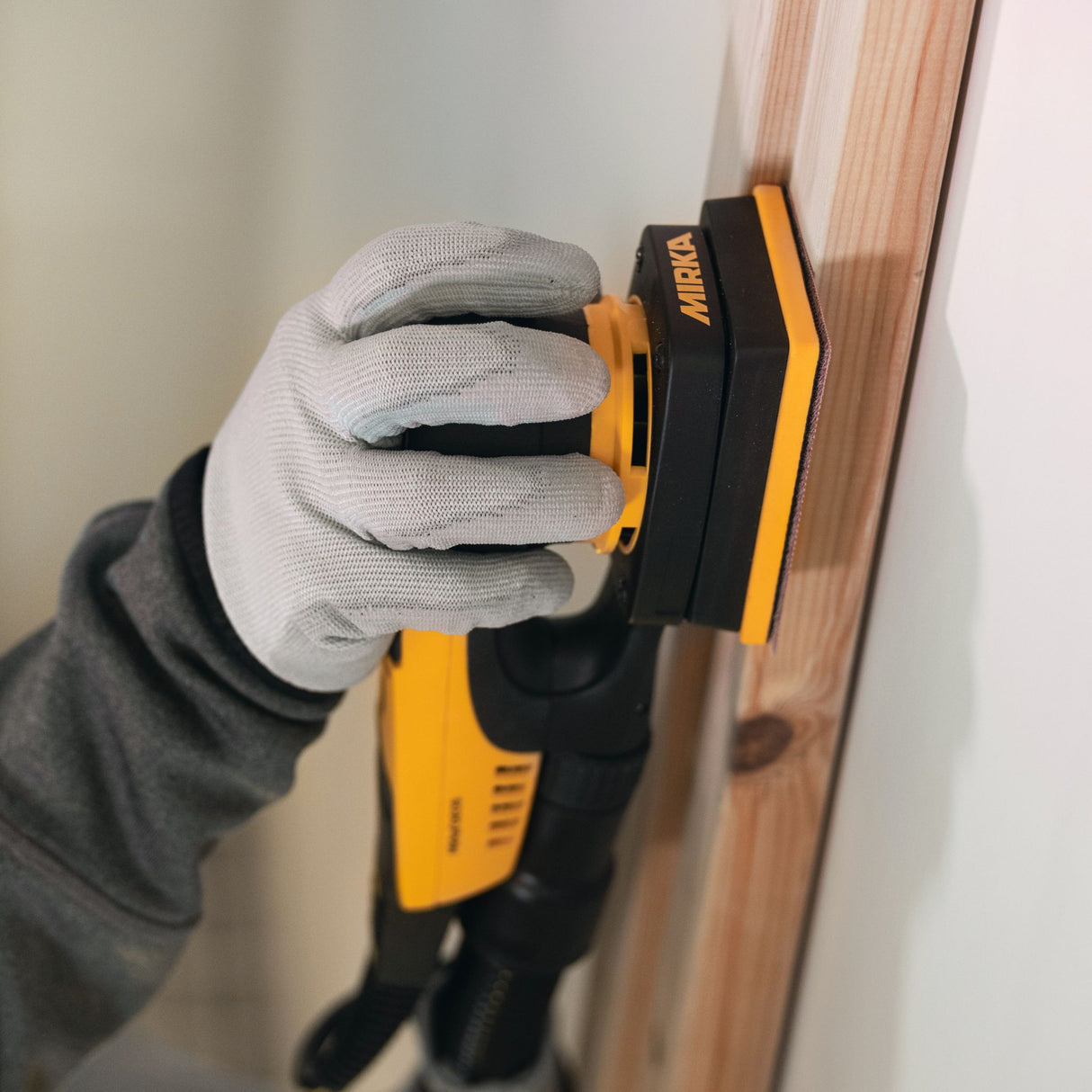 Mirka DEOS II 343CV 75 x 100mm 230V Sander Deco Kit