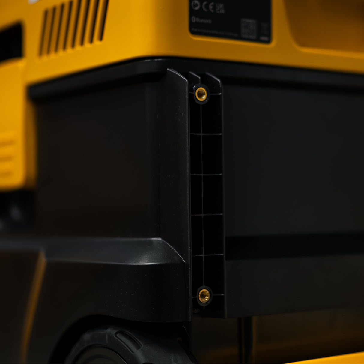 Mirka DEXOS 1230M 230V AFC Dust Extractor with 4m Hose