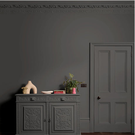 Ronseal One Coat Everywhere Paint Black Pepper Lifestyle Shot