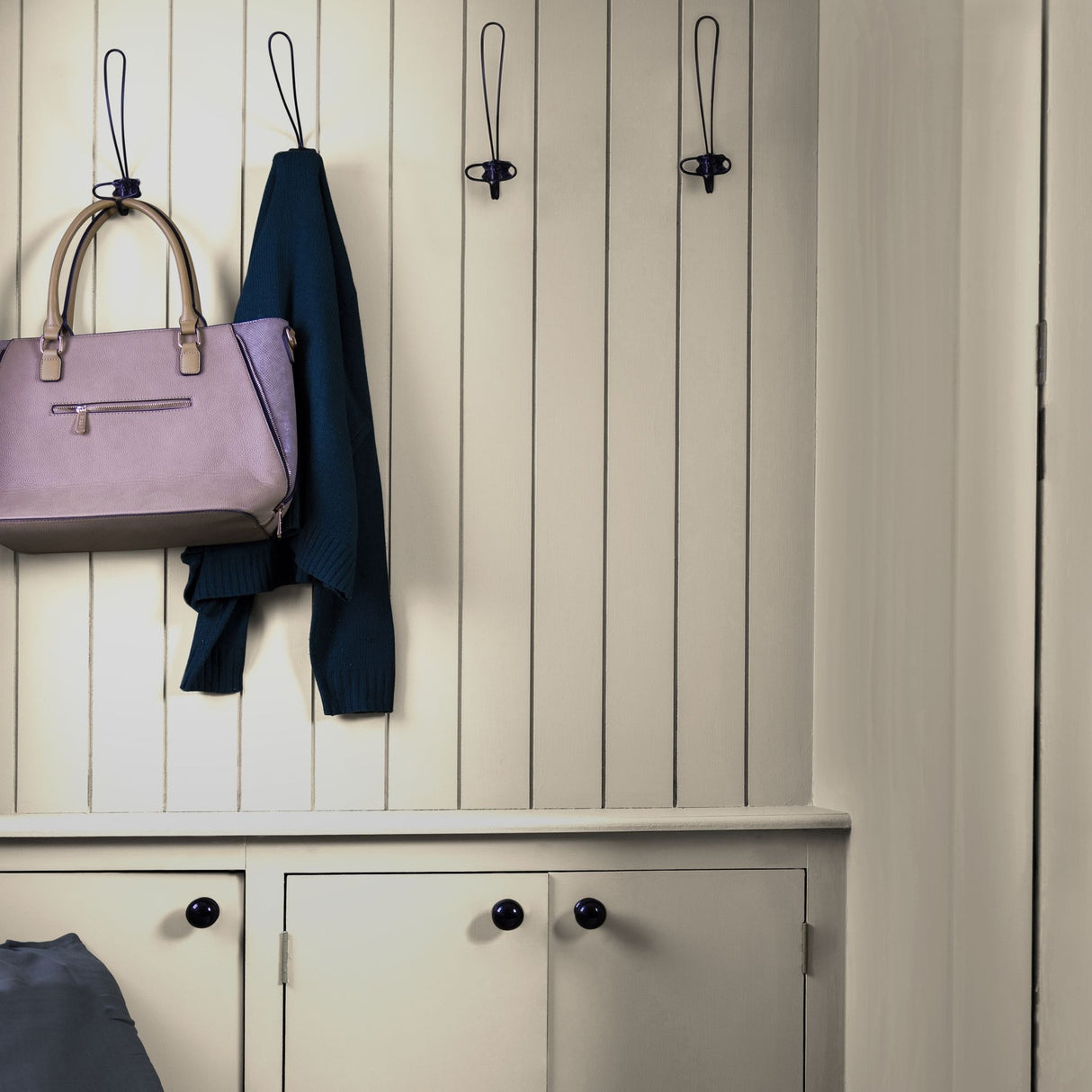 Ronseal One Coat Everywhere Paint Soft Sand Lifestyle Shot