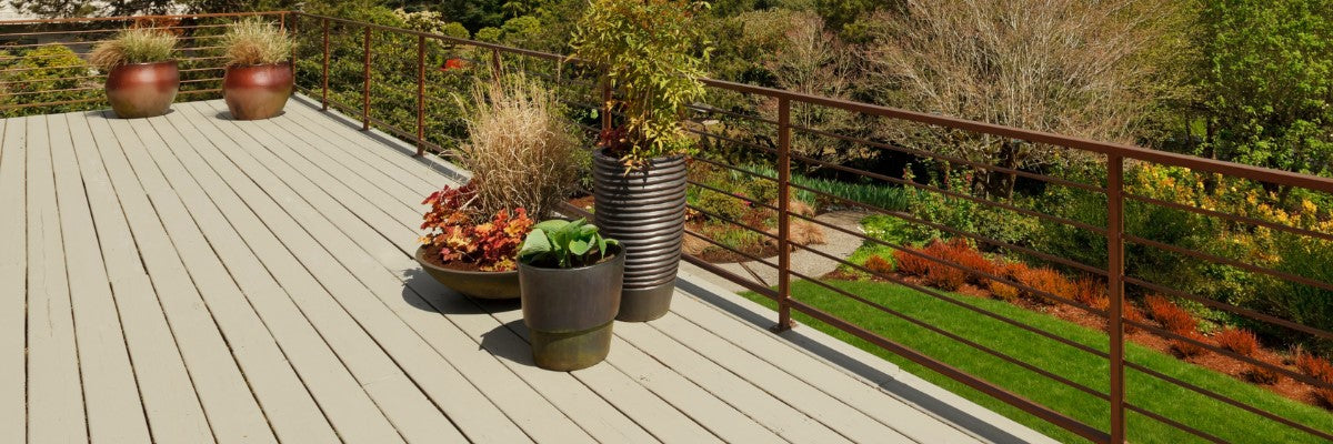 Decking paint and stain 