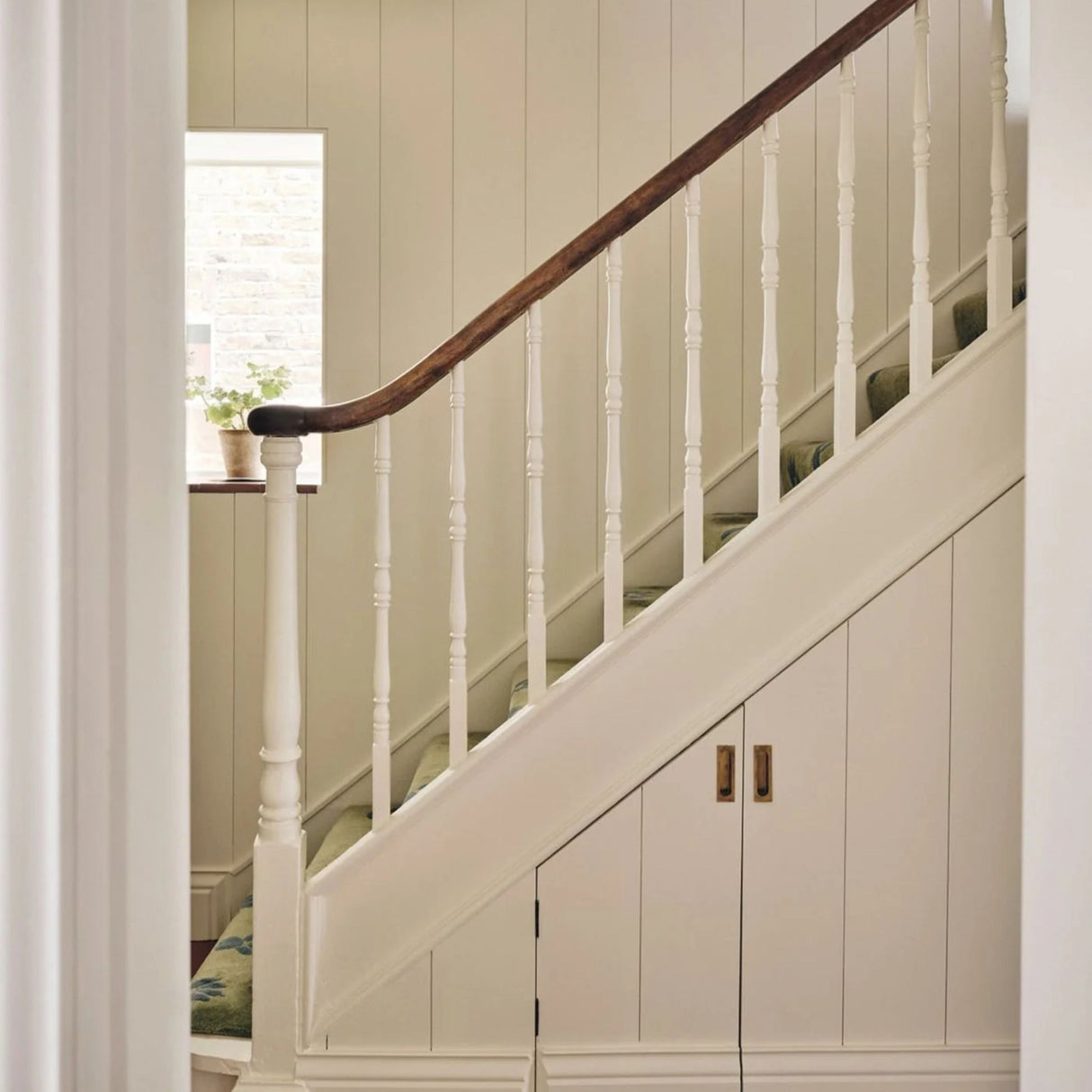 Mylands Bone BH.04 Paint