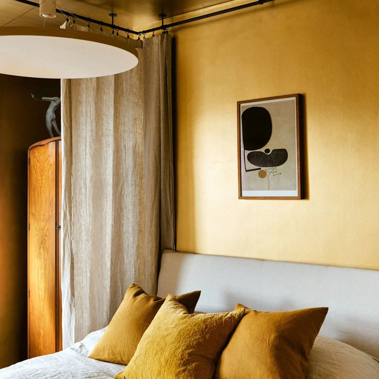 Mylands FTT-001 Rich Gold Paint