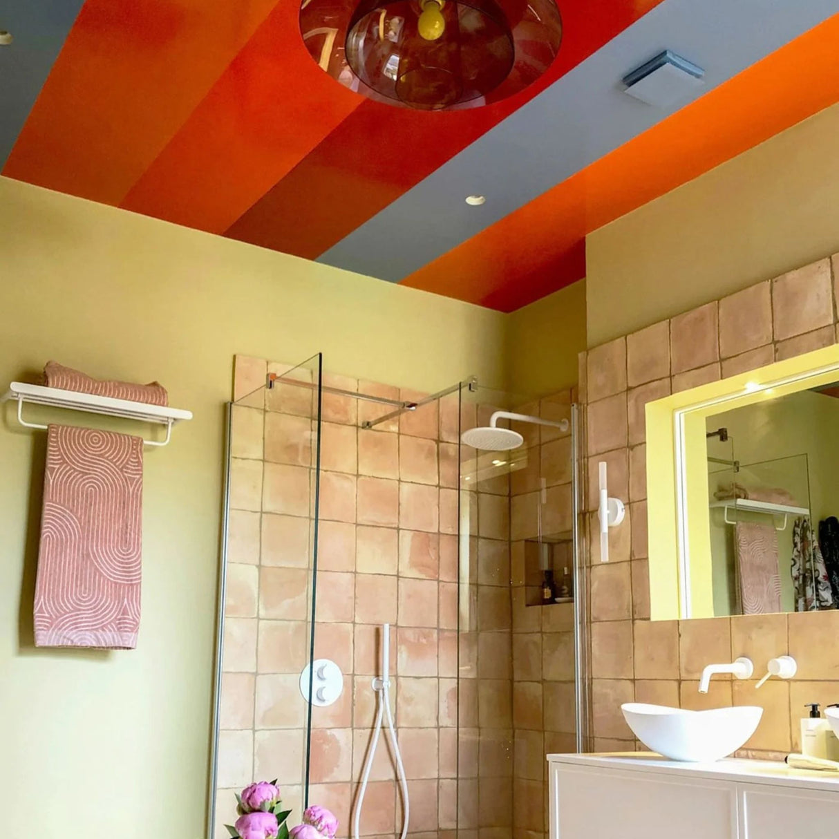 Mylands FTT-010 Vermillion Paint