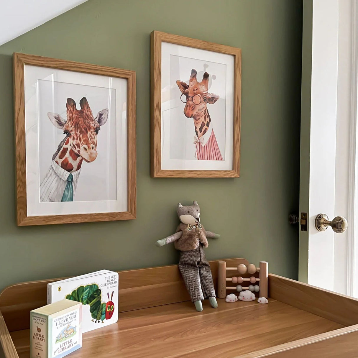 Mylands Greenstone No.190 Paint