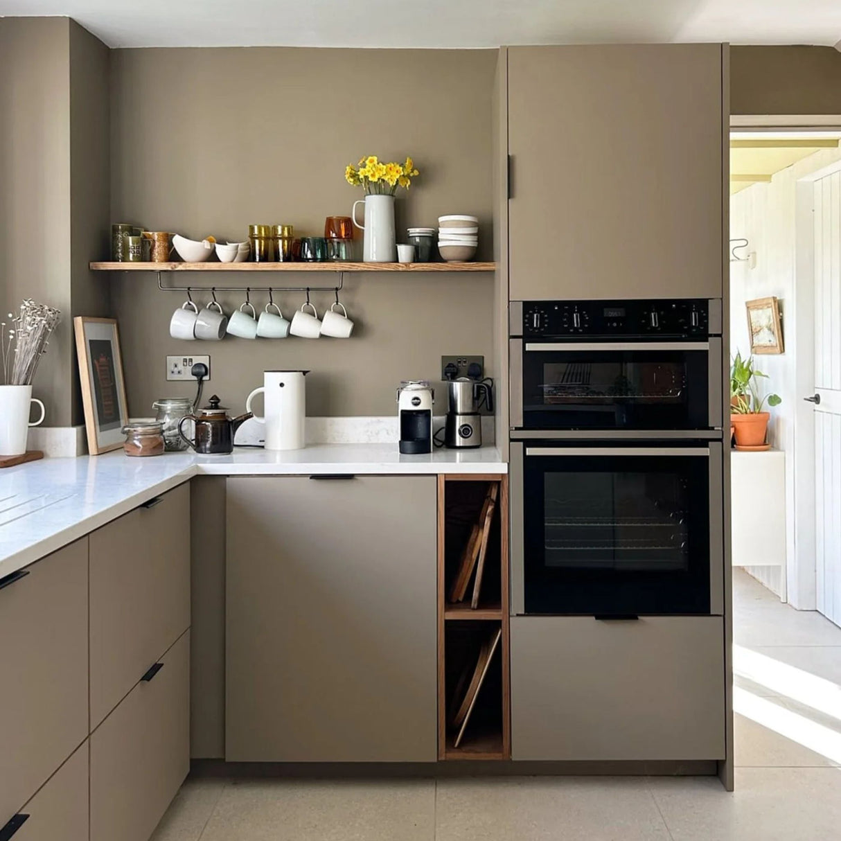 Mylands Westmoreland No.160 Paint